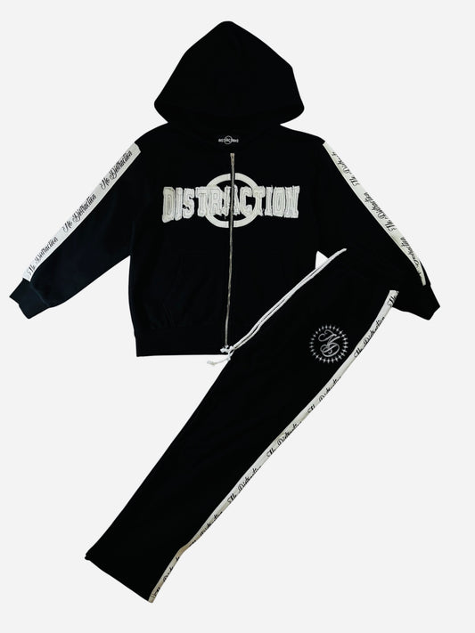 NoDistractions sweats suit